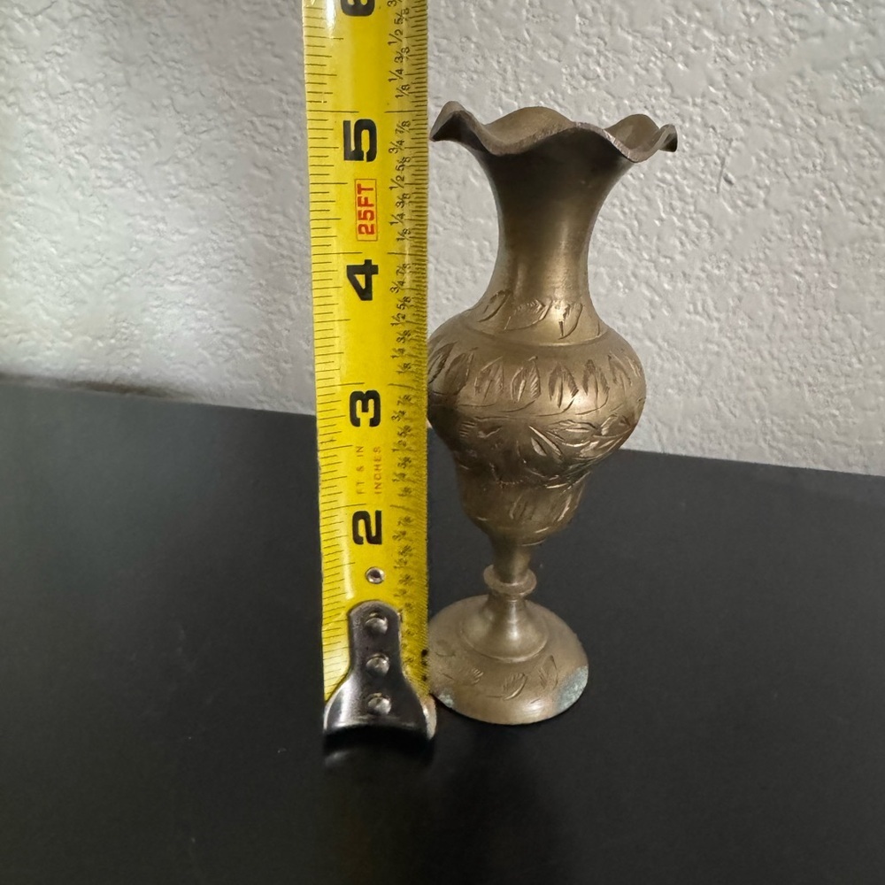 Brass Ornate Ruffled Flower Vase